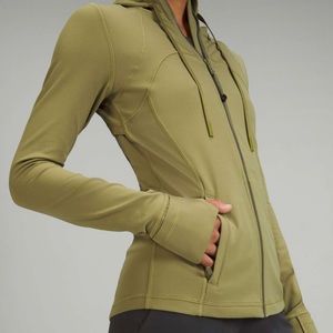 Lululemon Hooded Nulu Define Jacket in Bronze Green in Sz 4
